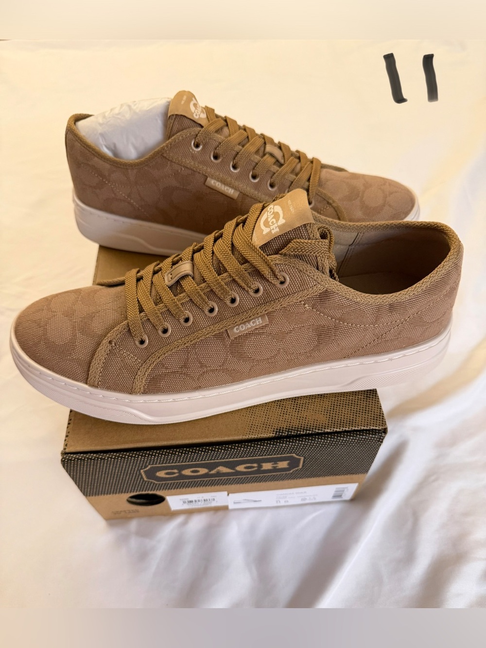 Coach Men’s Brown Signature Canvas Low-Top Sneakers